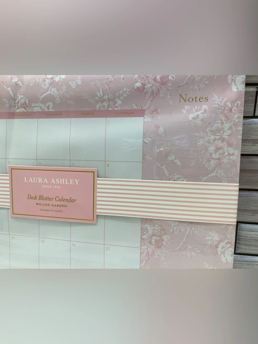 Laura Ashley  ❤️2027 17-Month Desk Blotter Calendar/Planner 14x17” New